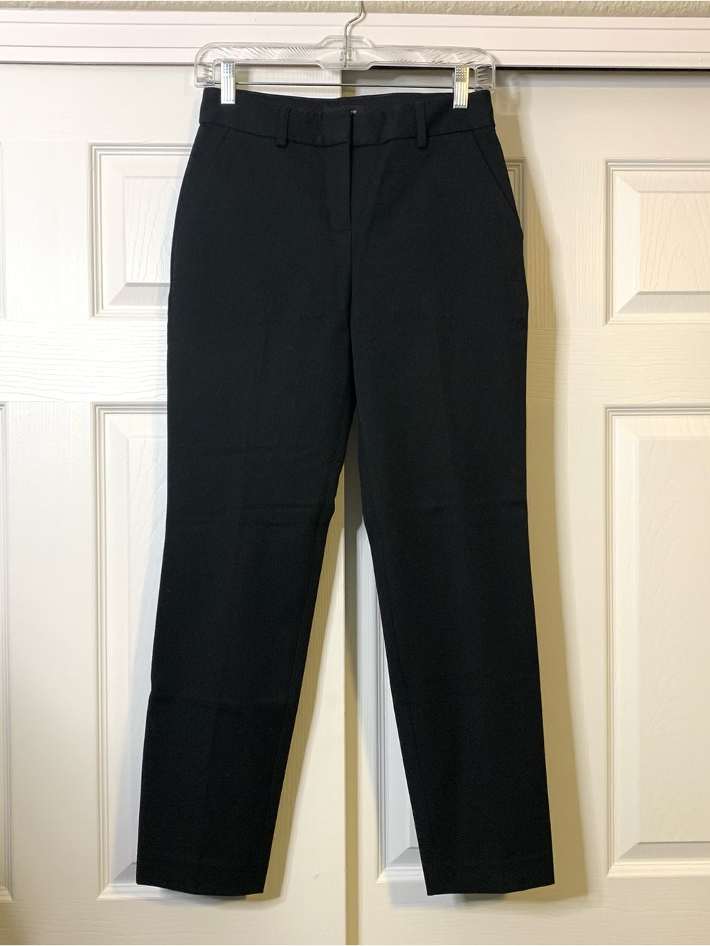 Womans Black Columnist Ankle Mid Rise Trousers